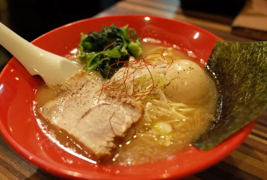 牛骨らーめん