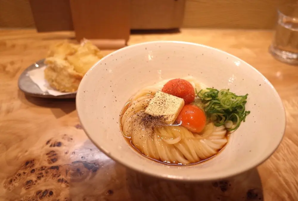 代々木でうどんなら 新堀さんがおすすめ 讃岐よりの福岡うどんだった