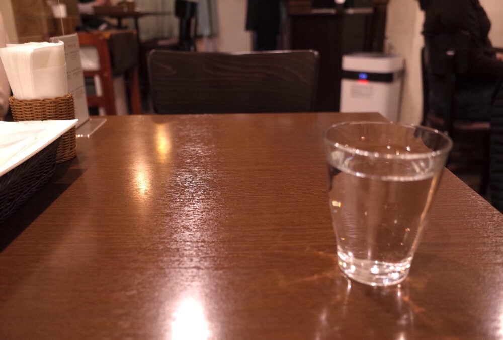 レストランツムラさんテーブル