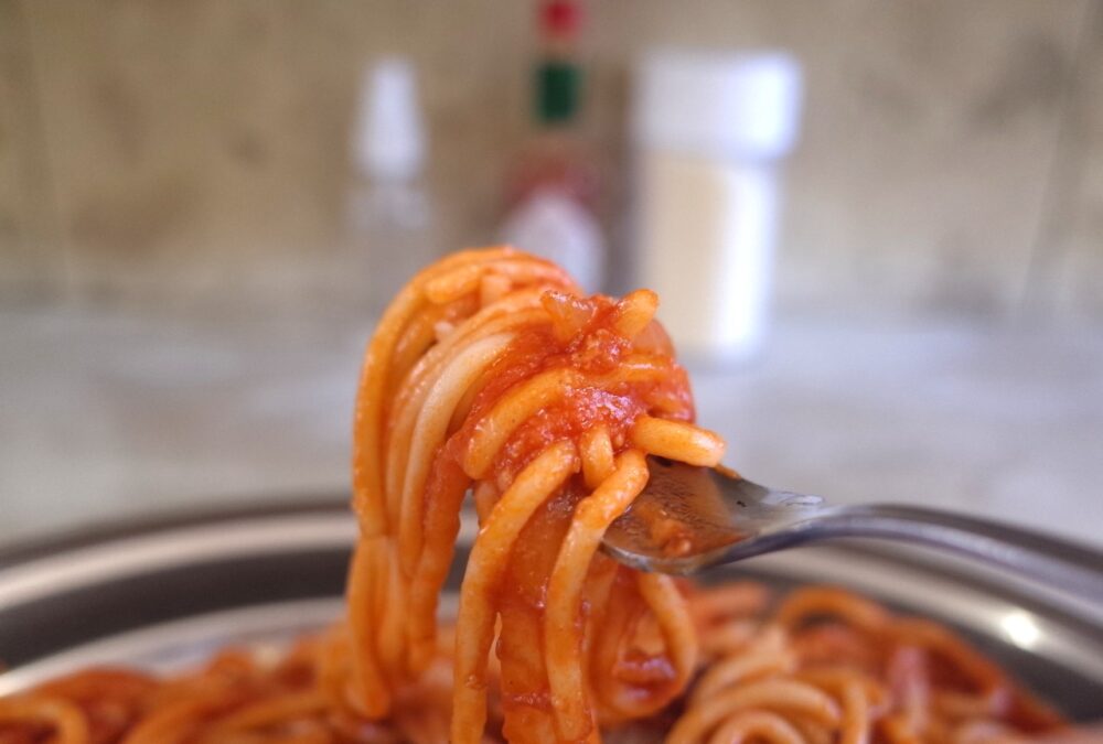 一口のスパゲティ