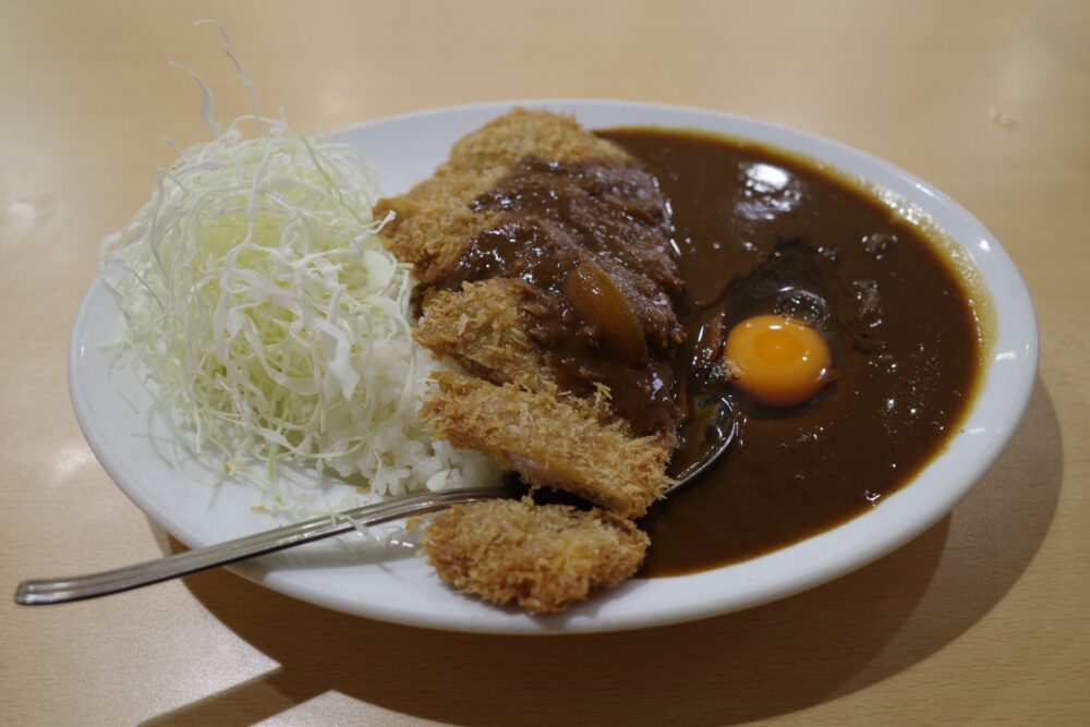 ロースカツカレー＋生たまご