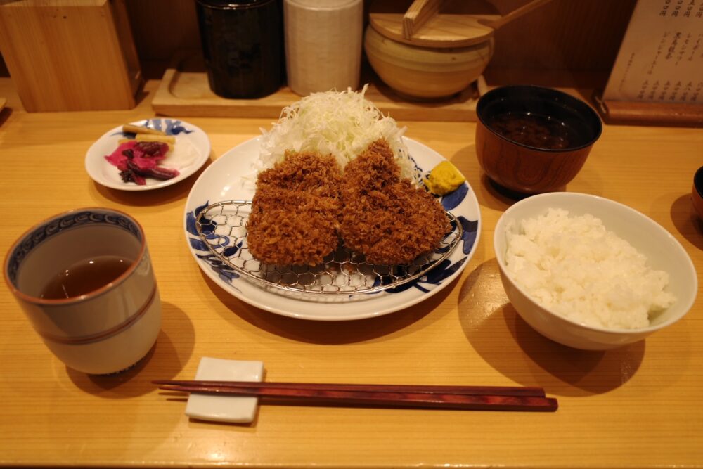 ひれかつ定食