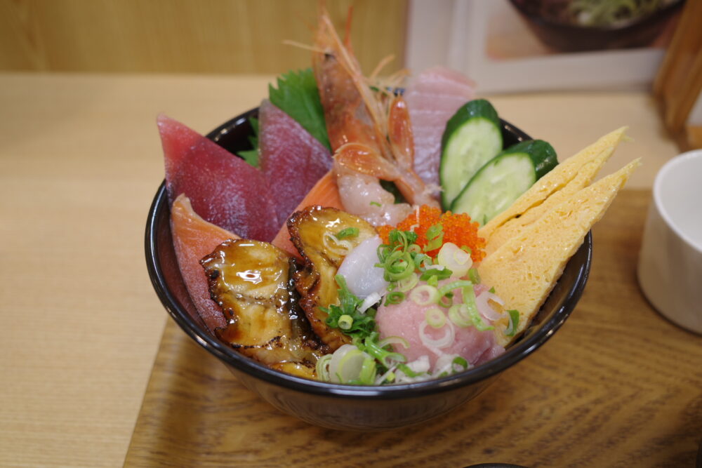 特撰銀はち丼