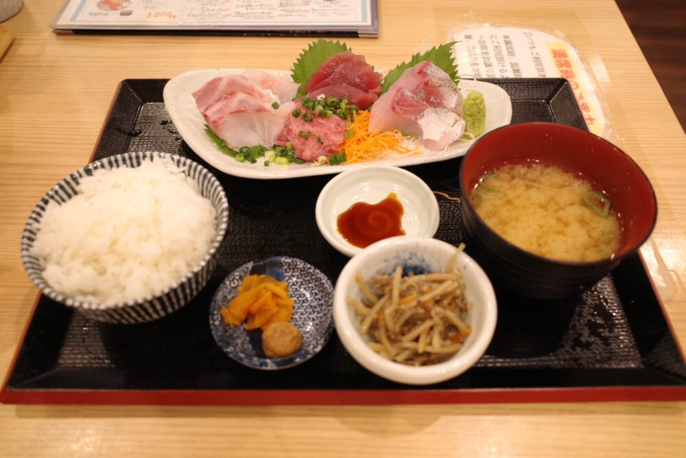 本日の刺身定食