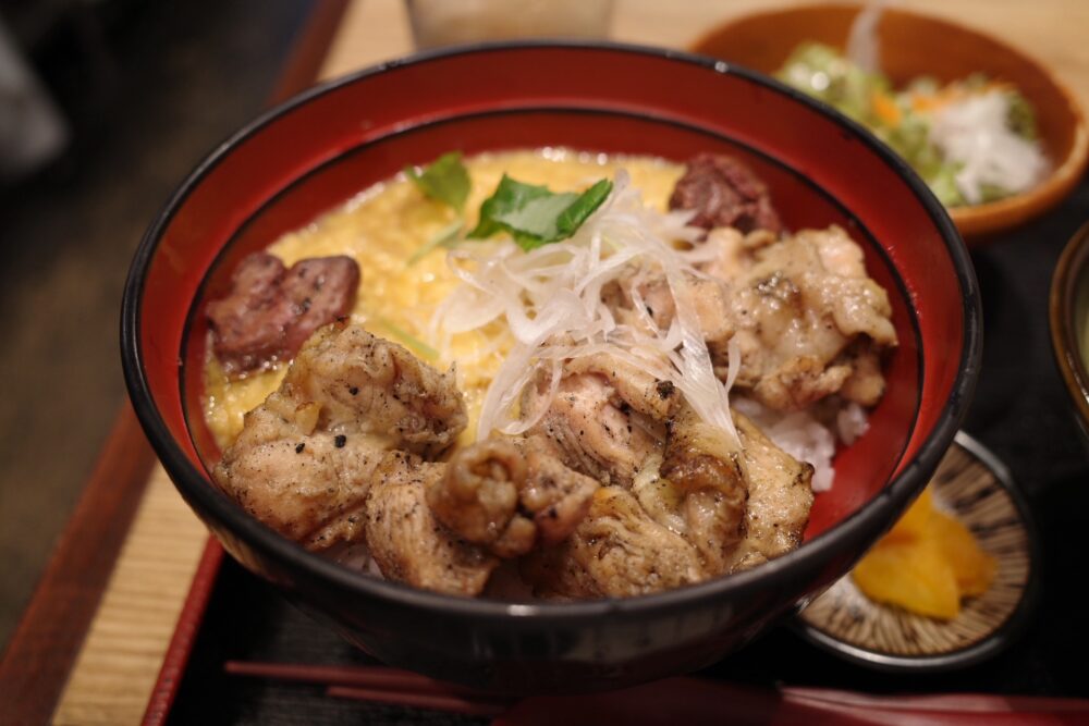 炭火炙り親子丼