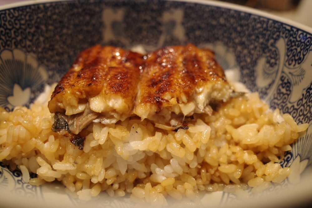 うな丼の断面