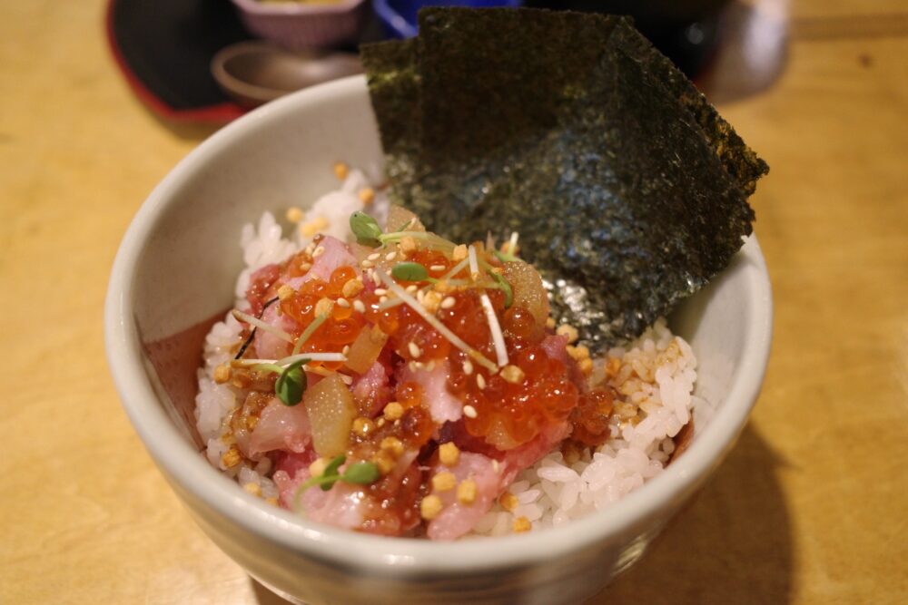 ざうおの漁師丼