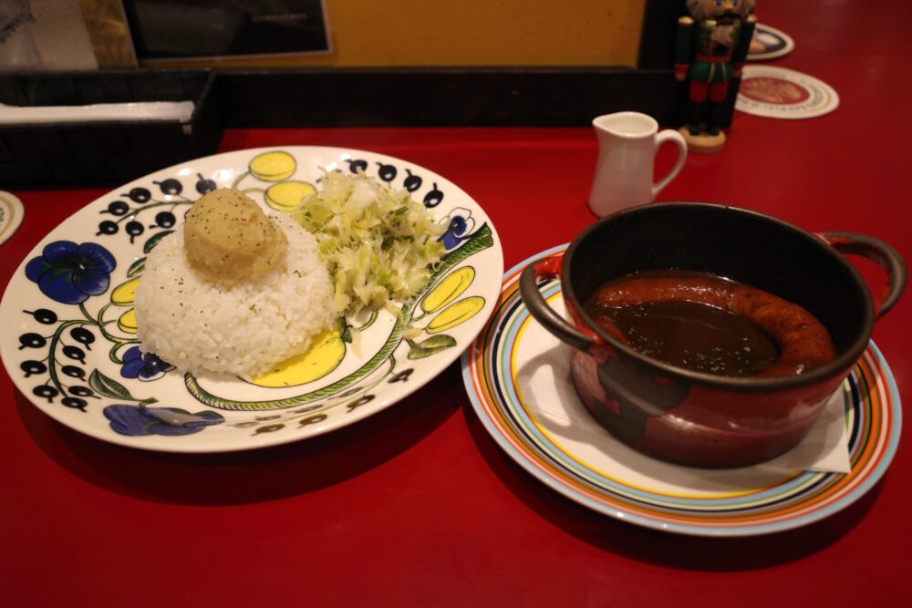 国産無塩せきソーセージカレー＋ザワークラフト