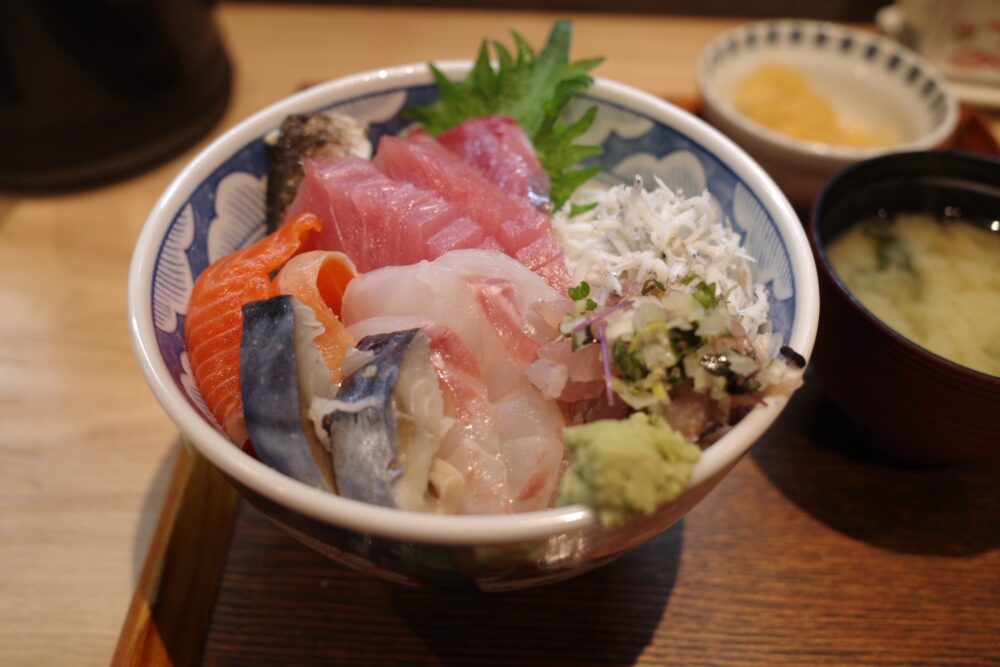 海鮮丼