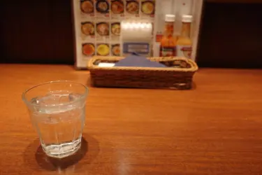 ドリア＆グラタンなつめさん店内