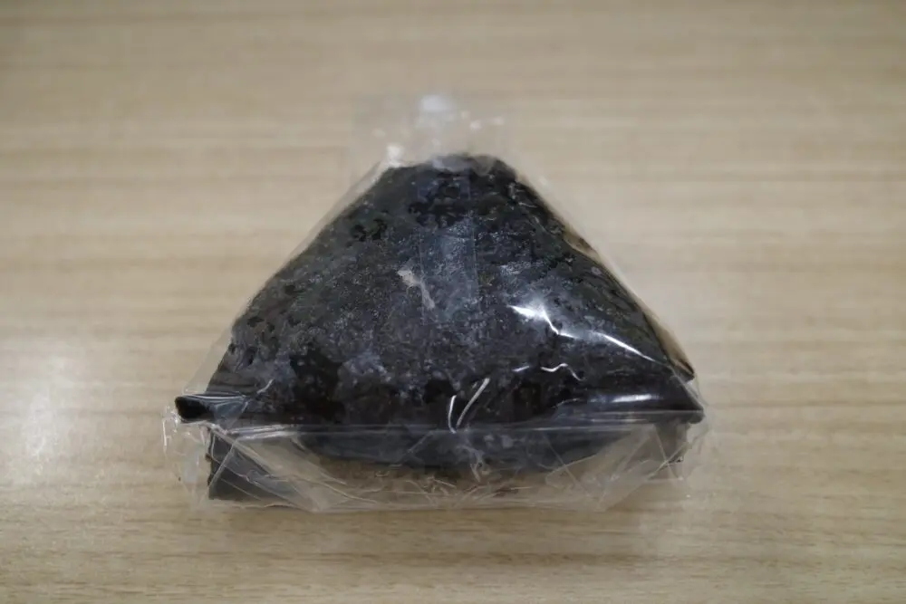 毎朝焼いてるゴロッと塩さけのおむすび