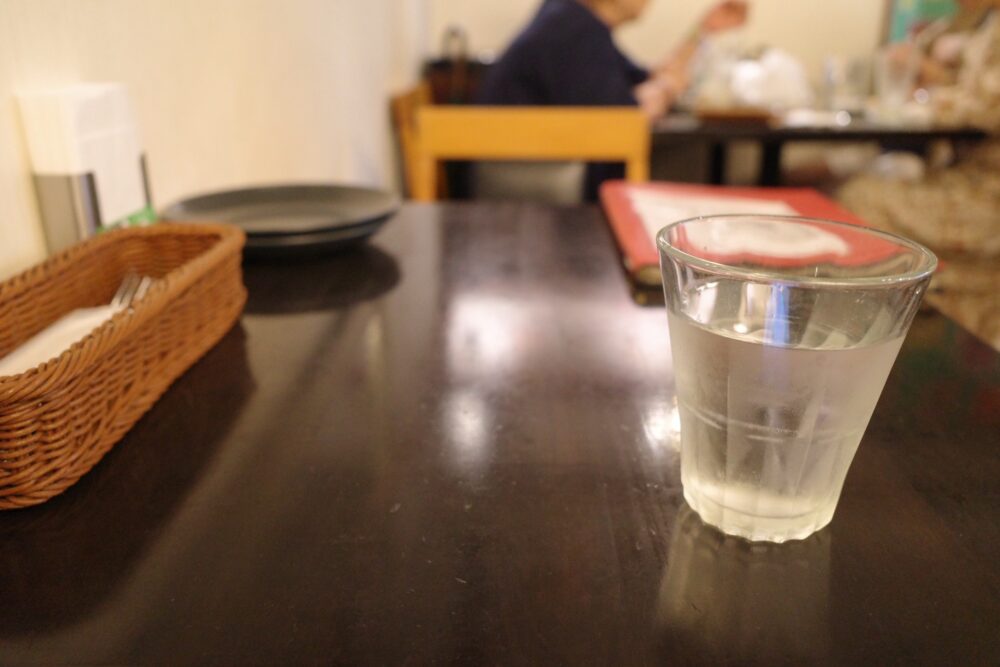 ピッツェリア ダ グランツァさんテーブル