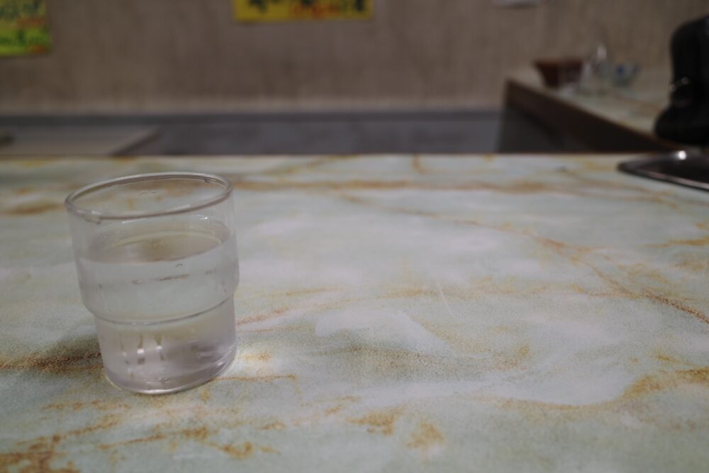 お食事 まるやまさん店内