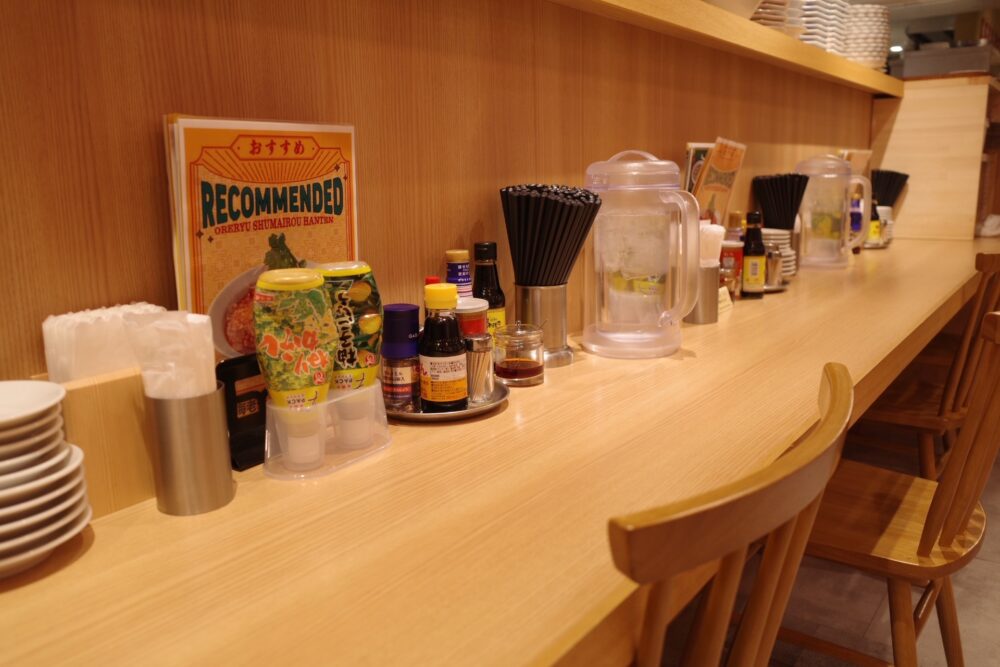 俺流焼売楼飯店 なかめ飯店さんカウンター