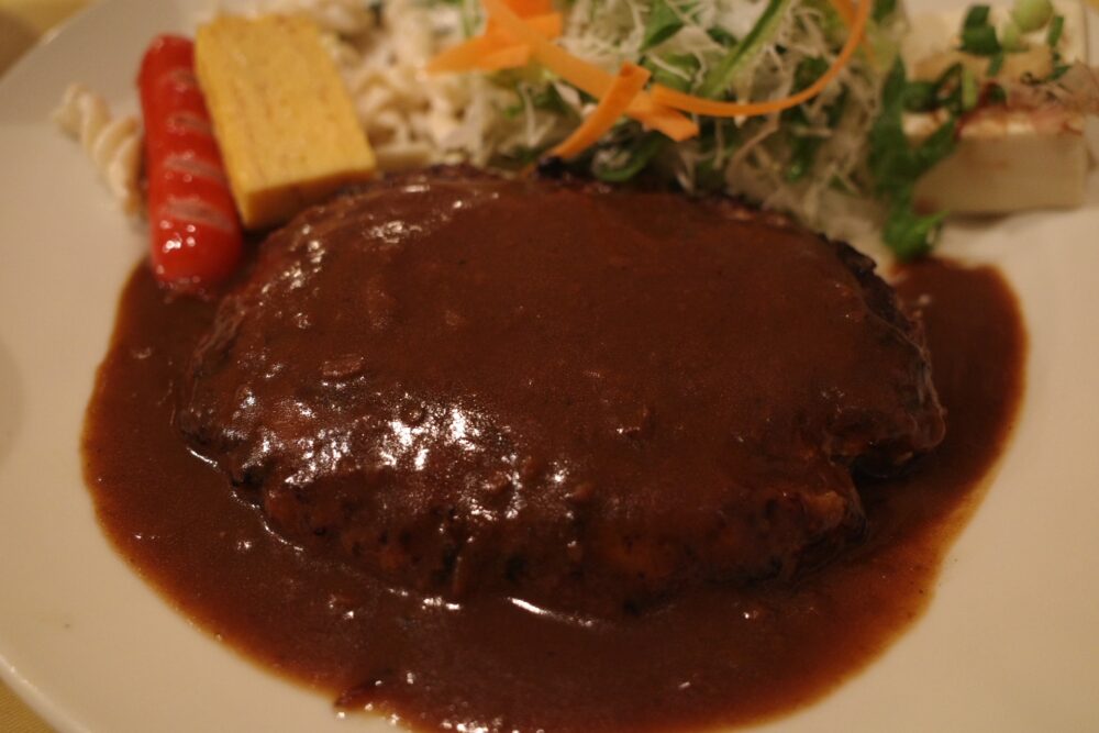デミグラスソースハンバーグ200g
