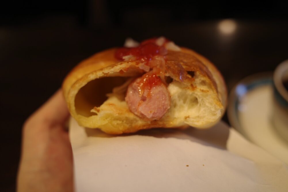 ホットドッグの断面