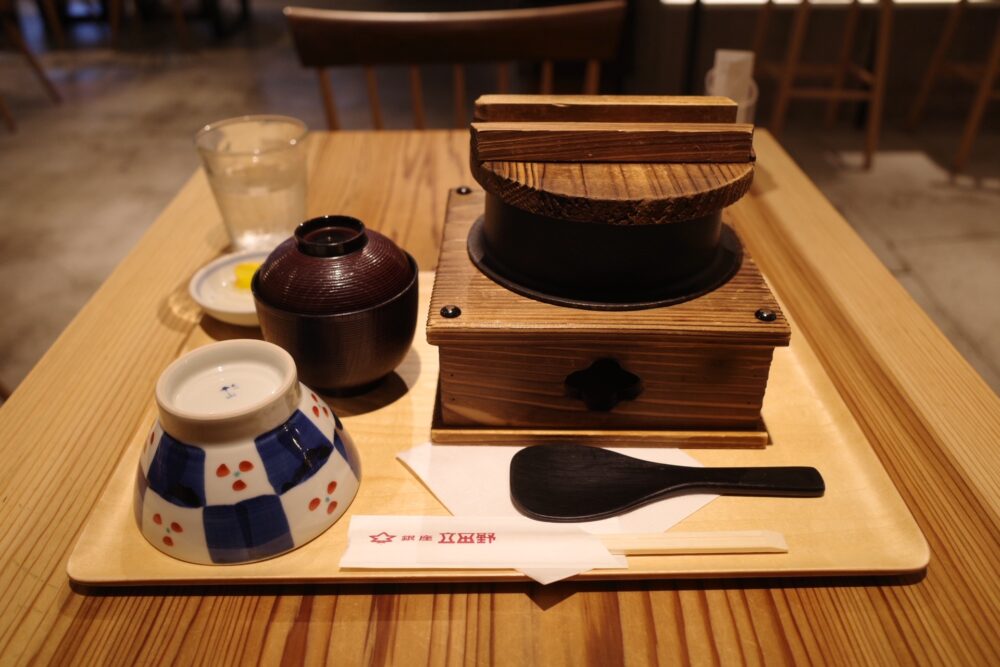 五目釜飯セット(開ける前)