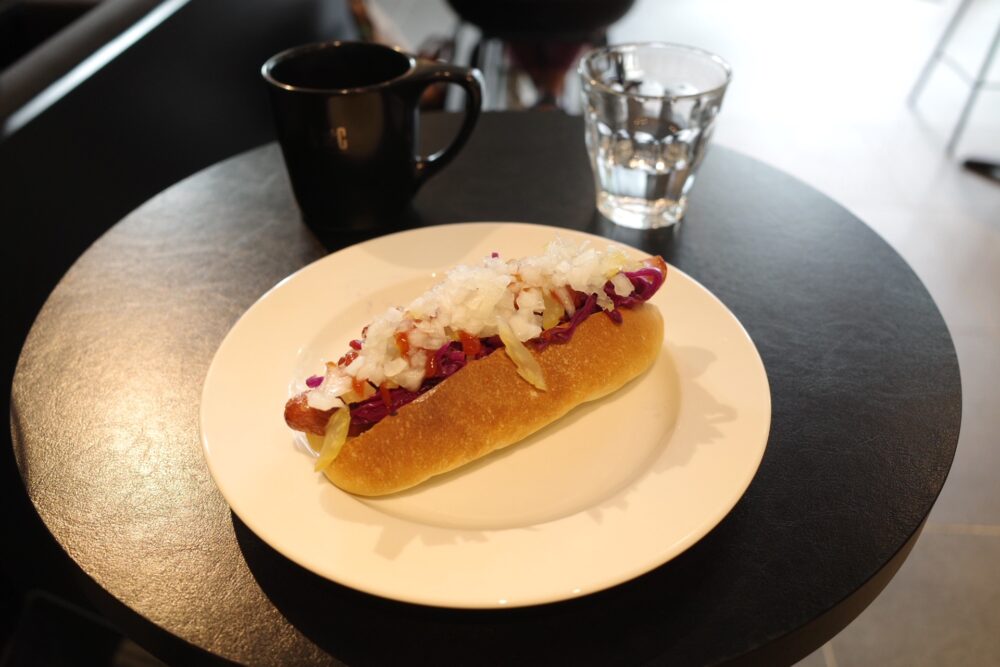 ホットドッグと珈琲