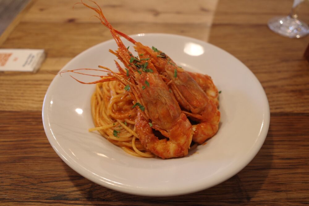大赤海老の濃厚トマトクリームパスタ