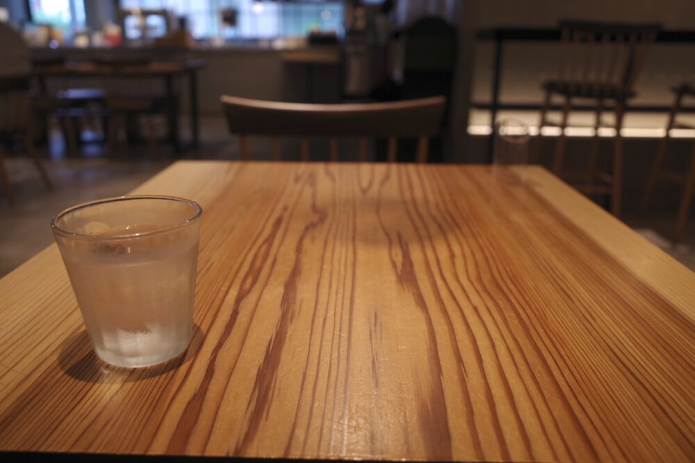 銀座立田野さんテーブル