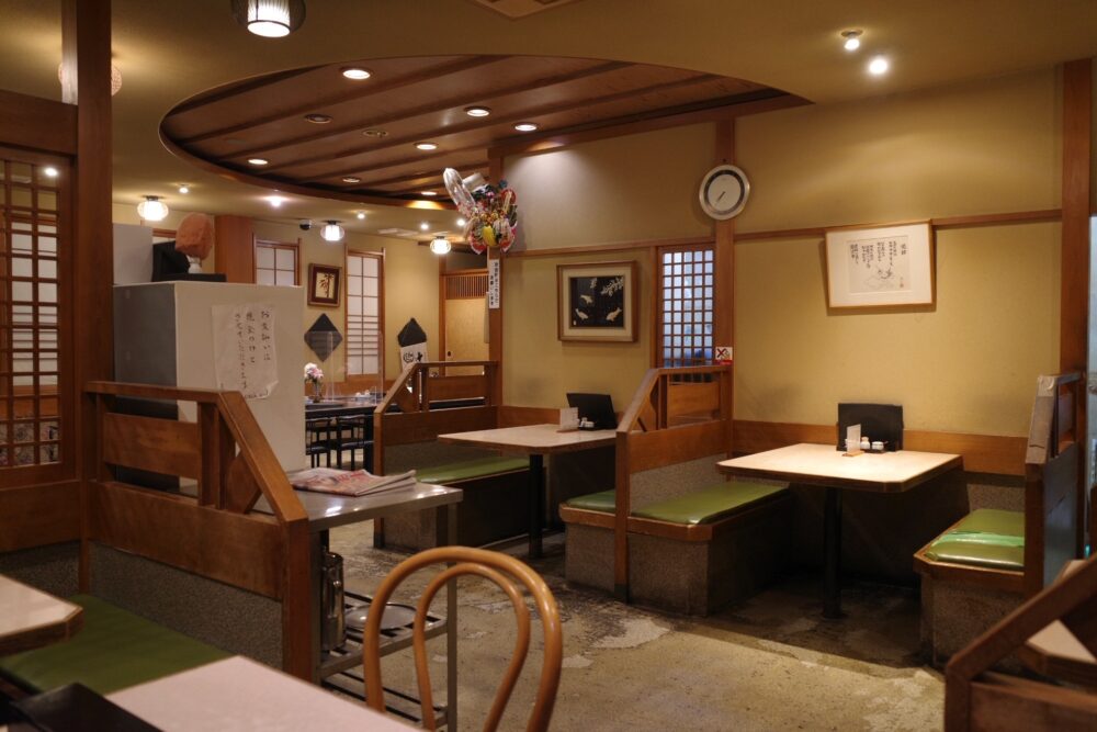 長寿庵さん店内