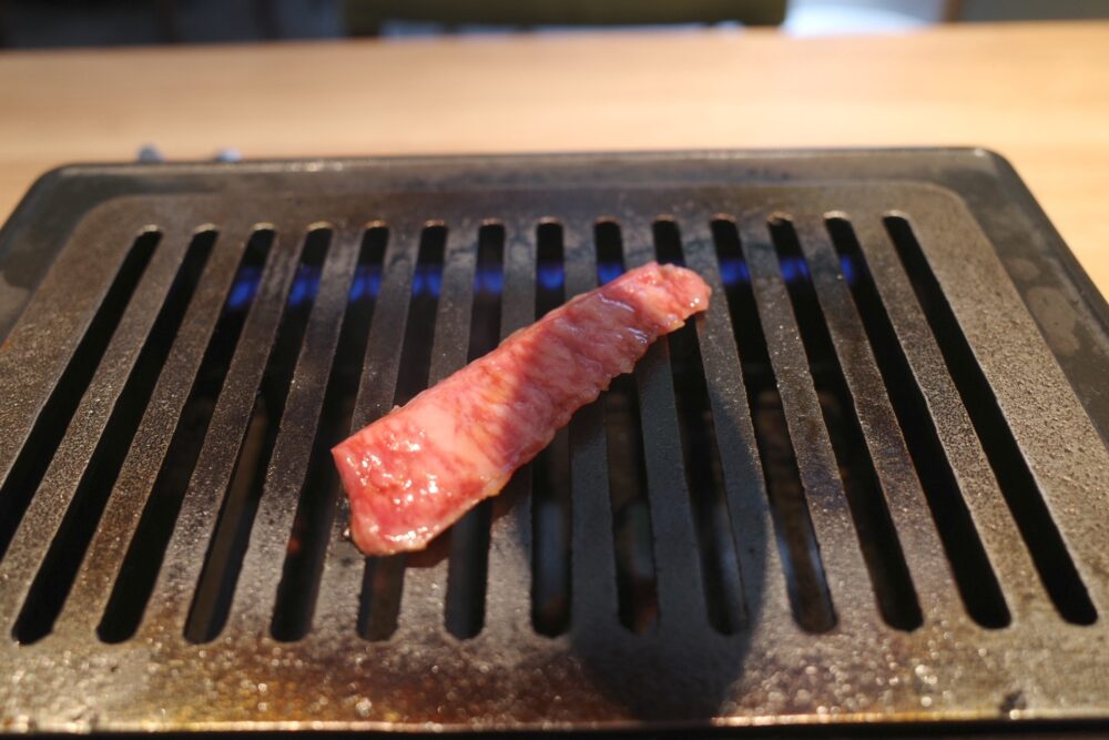 焼いた牛肉