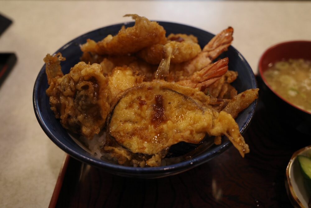 天井 上