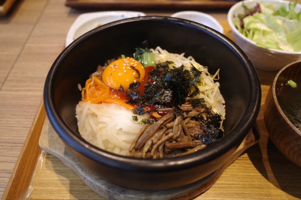 石焼ビビンバ