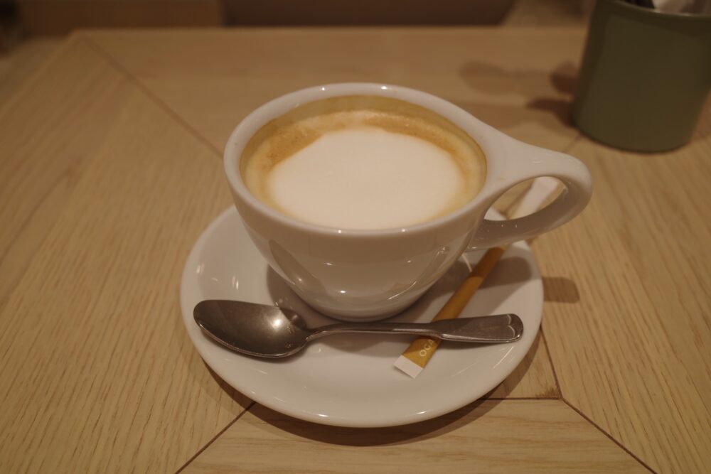 よつ葉の贅沢カフェラテ