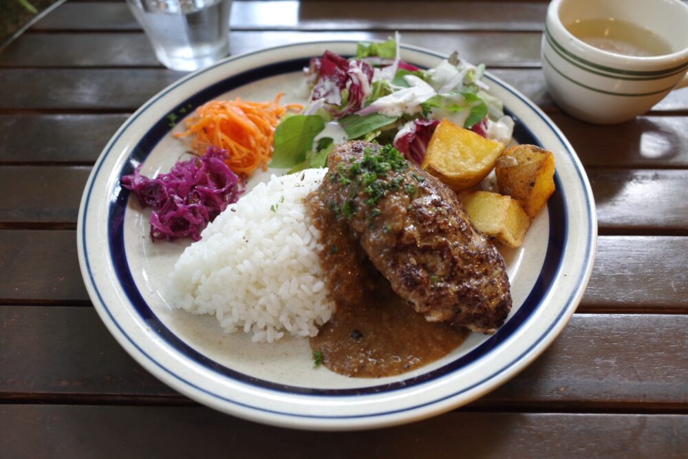 SLOWTABLEジューシーハンバーグプレート