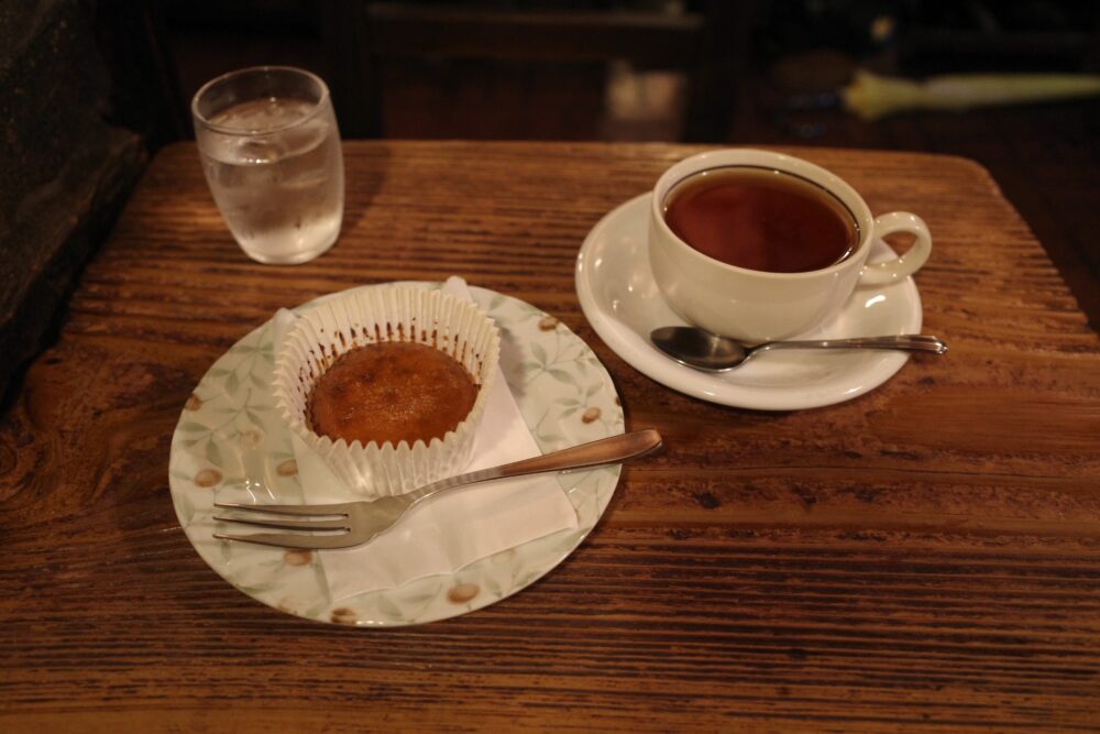 チーズケーキ+紅茶