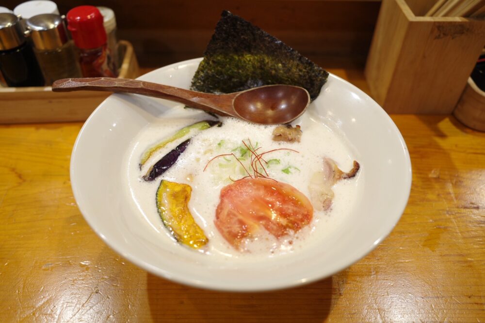 そると白湯そば