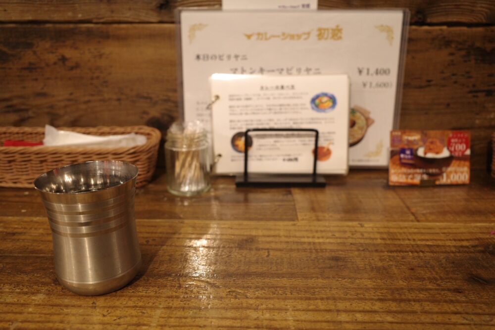 カレーショップ初恋さんカウンター
