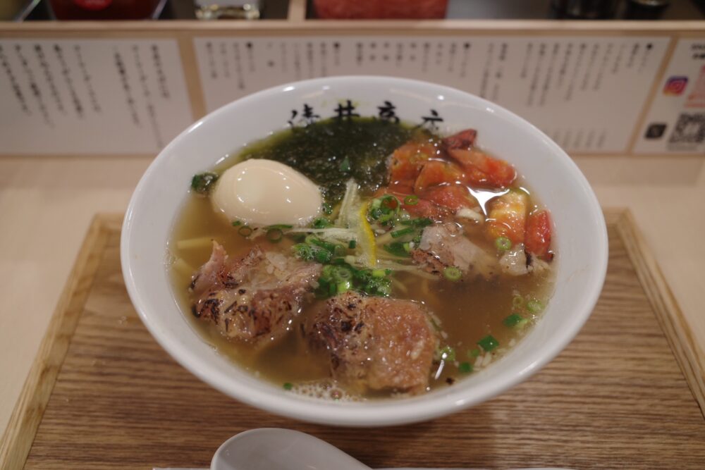 清井そばの表面