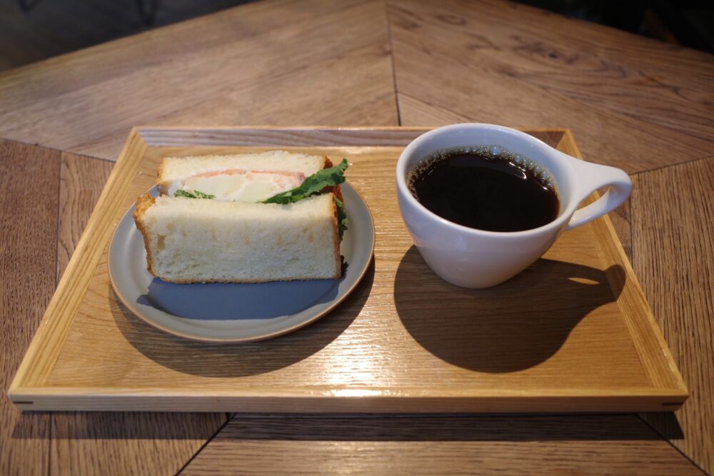 ホットコーヒー+サンドイッチ