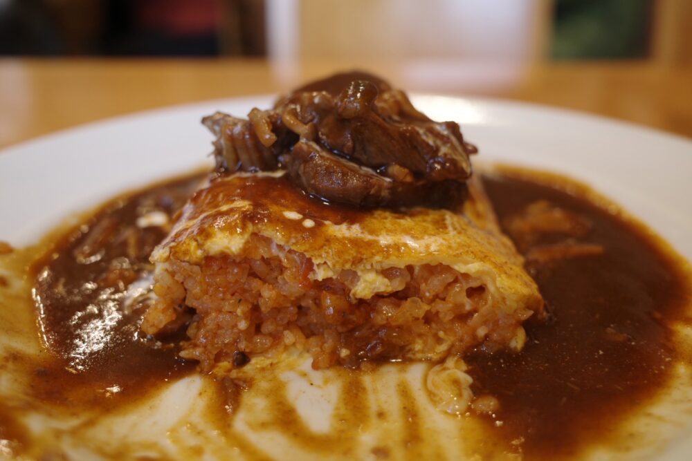 タンシチューオムライスの断面