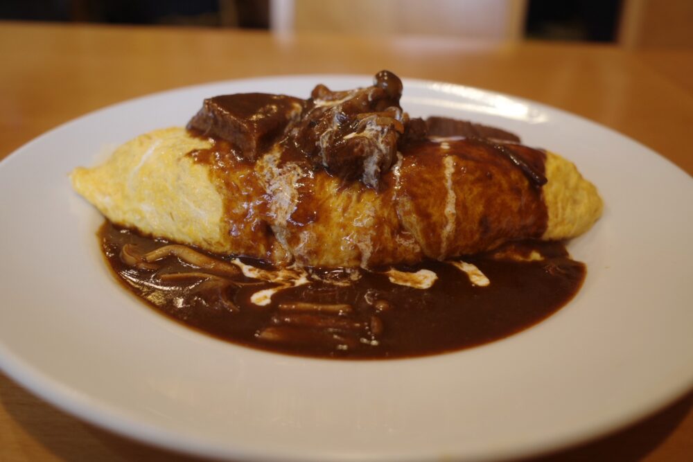 タンシチューオムライスの形状