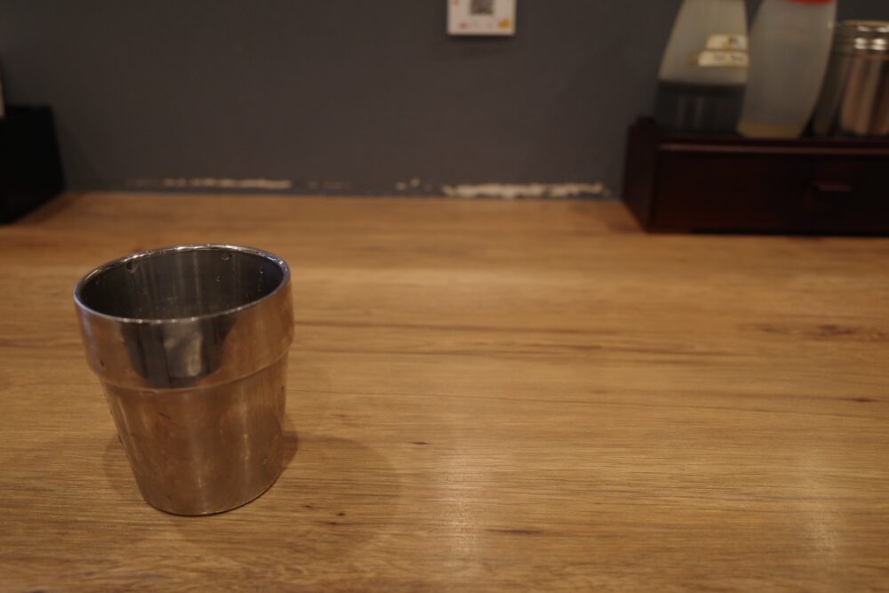 俺の生きる道さん店内