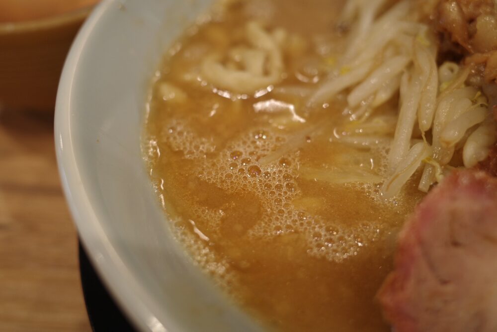ラーメンの表面