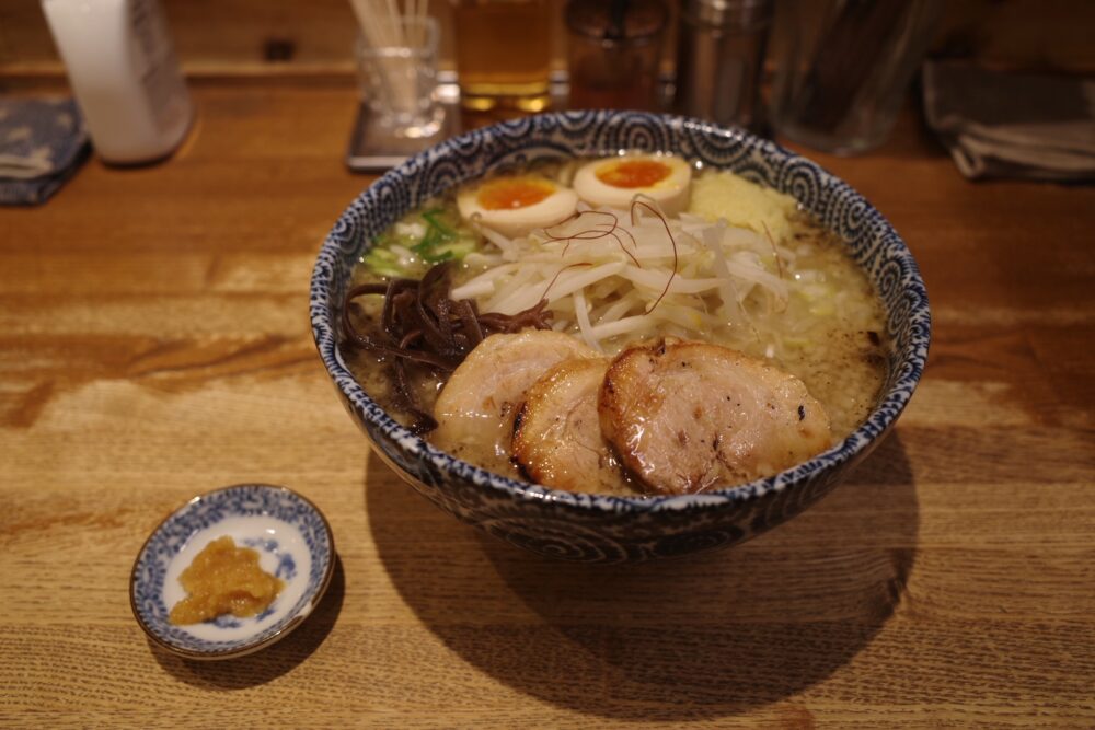 丸得中華そばとにんにく