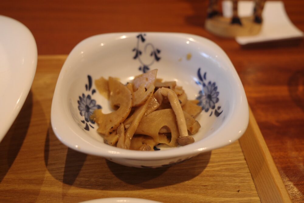 れんこんとしめじのきんぴら