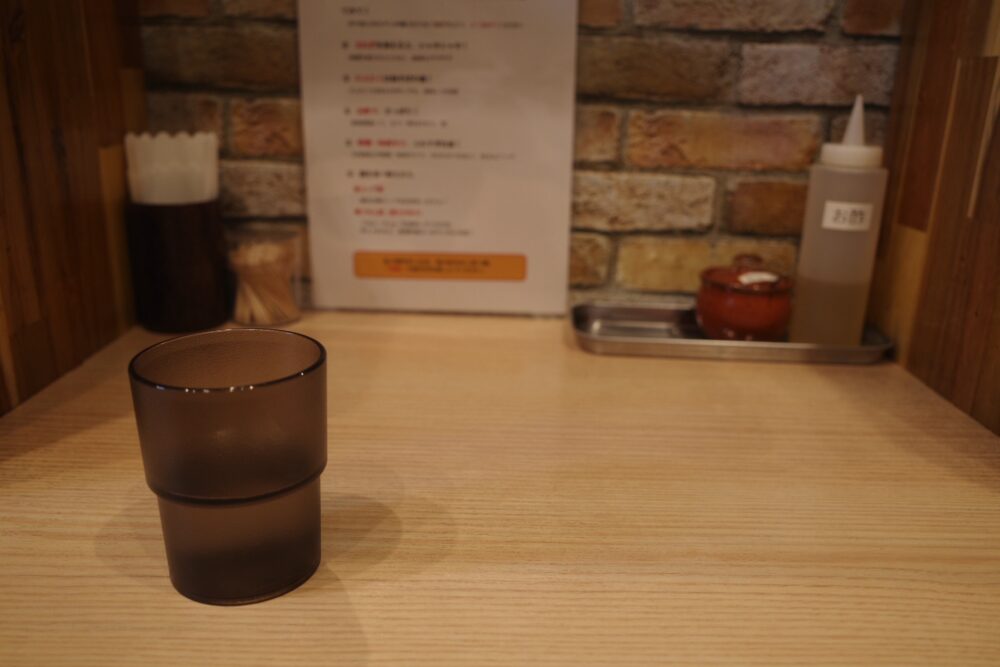 油そば専門店 油楽町さんカウンター