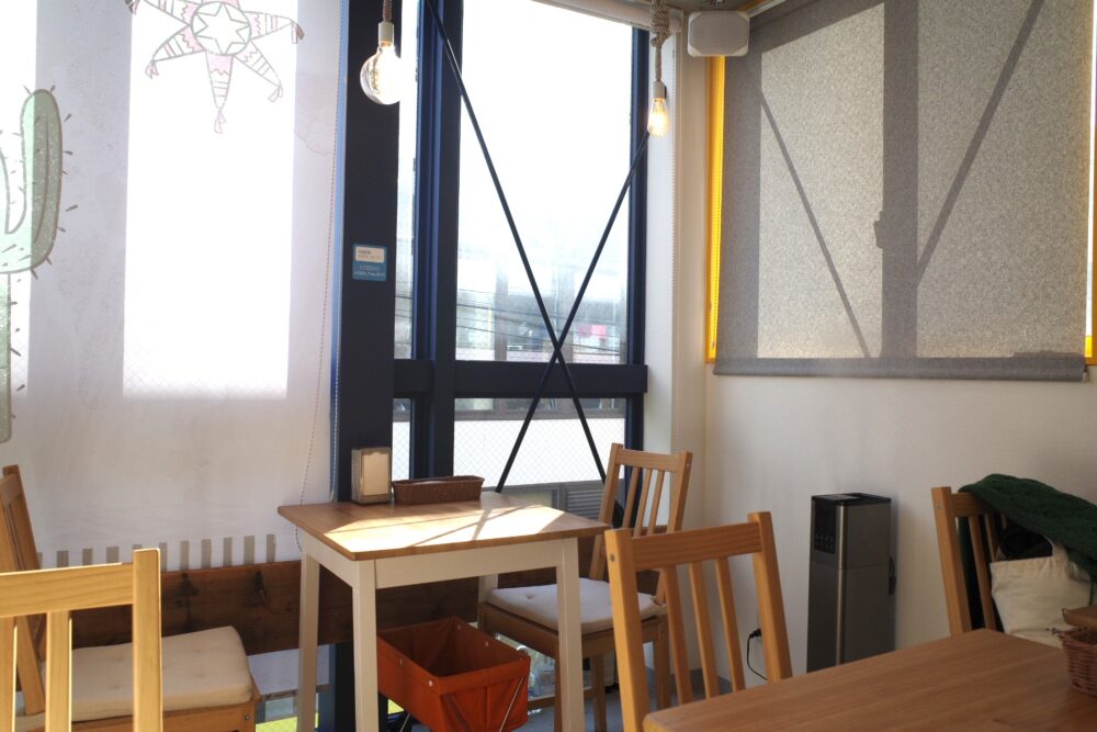 チャチャチャさん店内