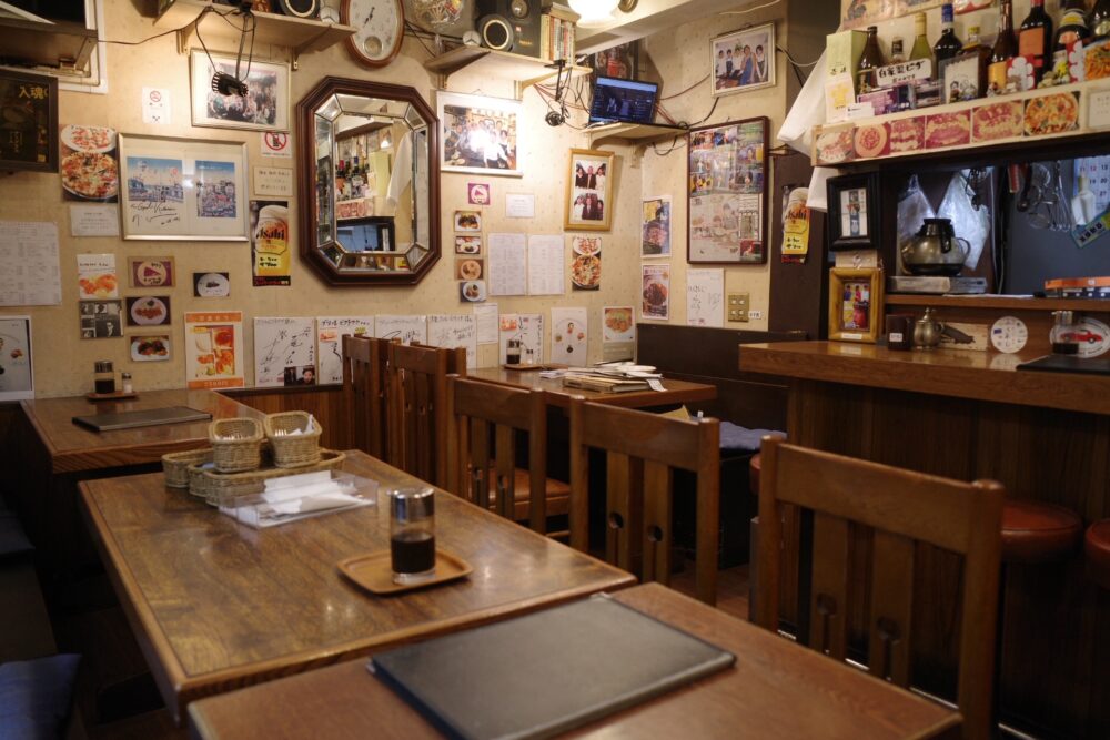 グリル ビクトリヤさん店内