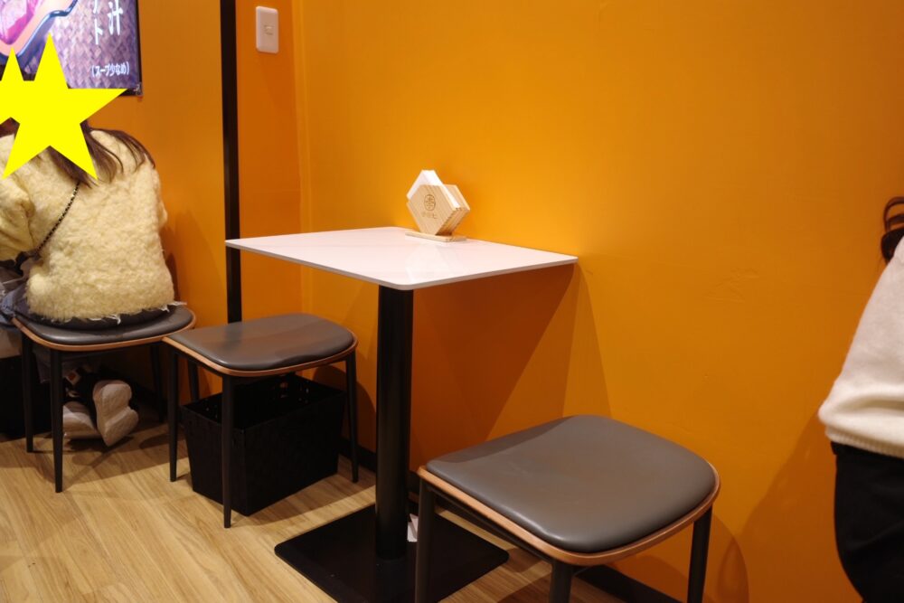 李暁七マーラータンさん店内