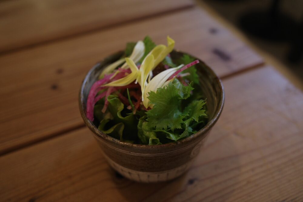 季節野菜のミニサラダ