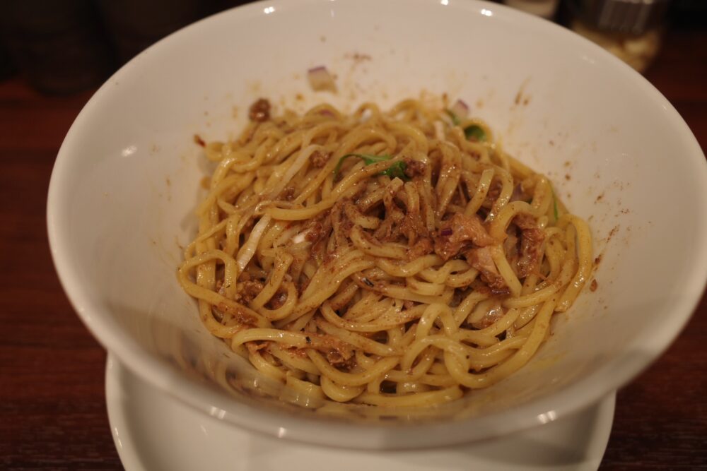 混ぜた枕崎まぜそば