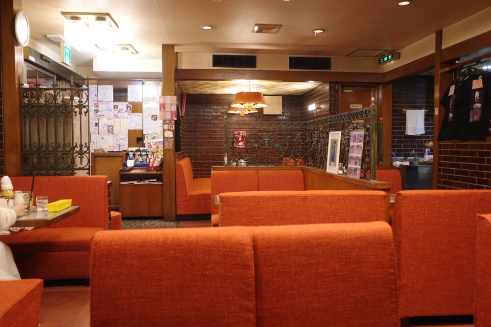 トロントさん店内