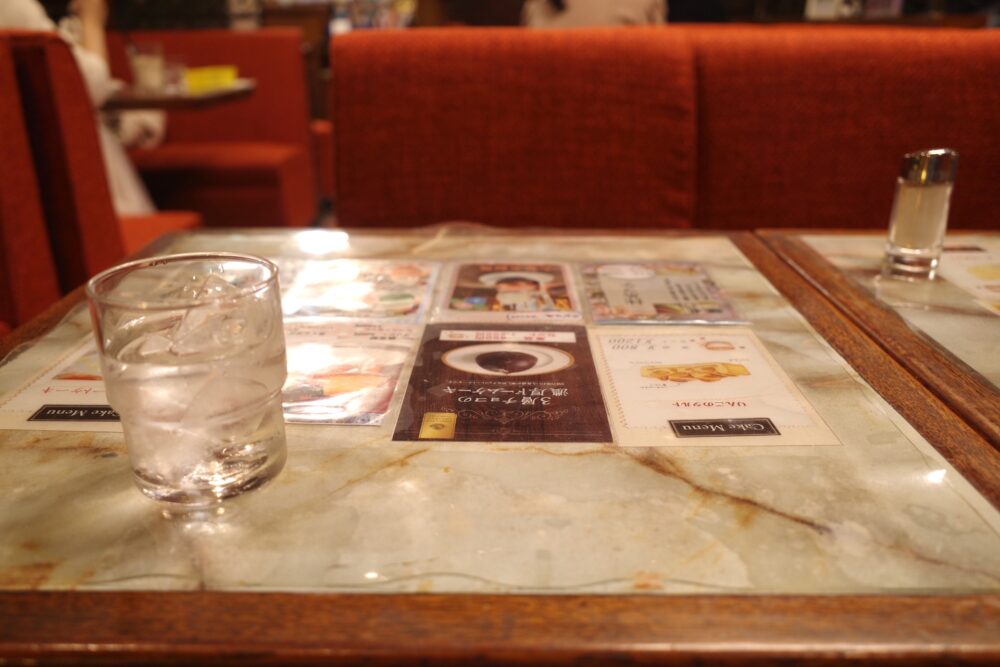 トロントさんテーブル