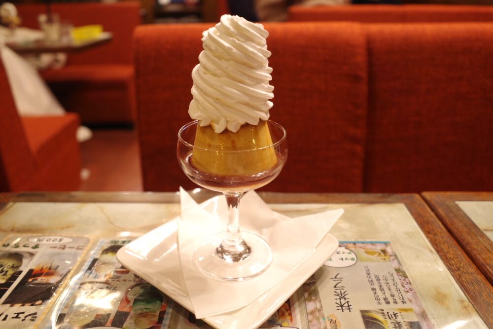 自家製プリン(ホイップのせ)